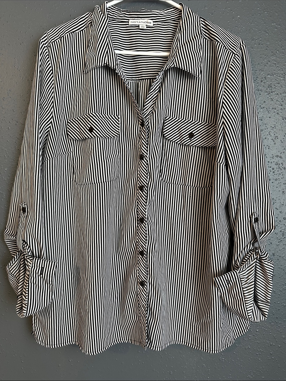 Women’s blouse-Notations Black and White Vertical Stripe Button-Down size XL